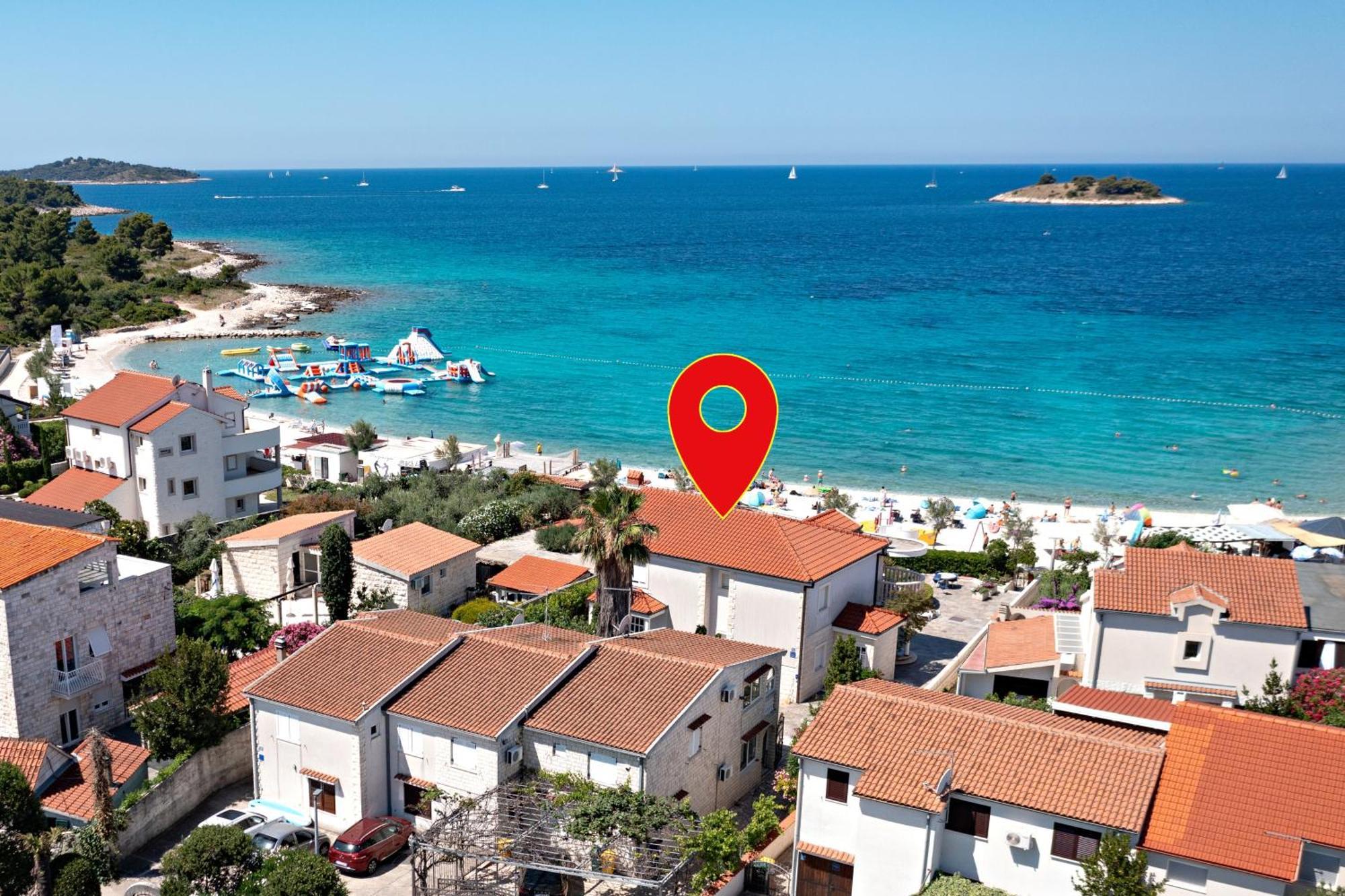Family Friendly Apartments With A Swimming Pool Rogoznica - 7557 Ngoại thất bức ảnh